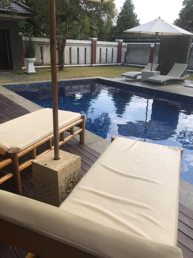 Villa Tiller 1 Narmada Buitenkant foto